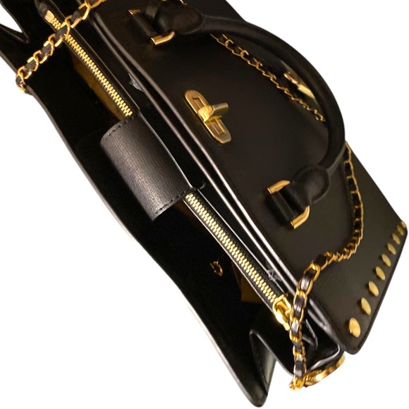Michael Kors Gold Studded Saffiano Leather Kellen Satchel Bag. Black. Pristine - Picture 6 of 16